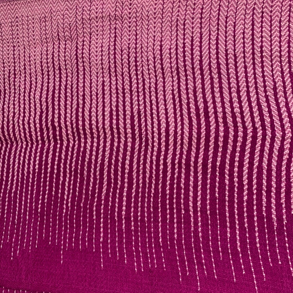 Soft Cotton Knit Long Shawl Lg Scarf Cranberry Decreasing Pink Stripes Excellent - Picture 4 of 10